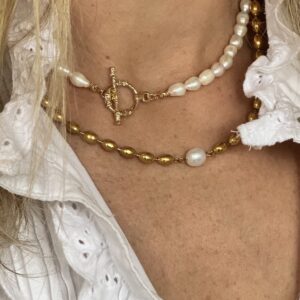 Gold Beaded Necklace with Freshwater Pearl