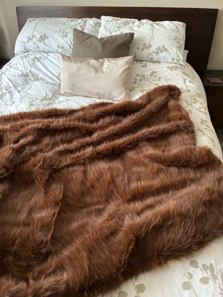 Faux Fur Extra Long Pile Luxury Throw - Bear